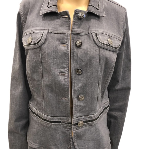 White House Black Market Gray Denim Jacket - Picture 6 of 12